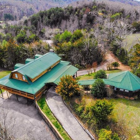 Smoky Bear Lodge With Guest House, Hot Tub, 1089 Free Tickets Each Paid Day, Dollywood And More Севьервилл Экстерьер фото