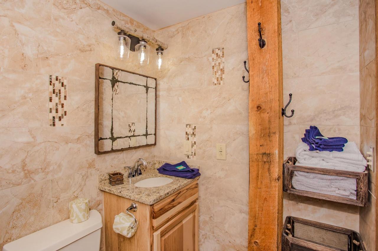 Smoky Bear Lodge With Guest House, Hot Tub, 1089 Free Tickets Each Paid Day, Dollywood And More Севьервилл Экстерьер фото