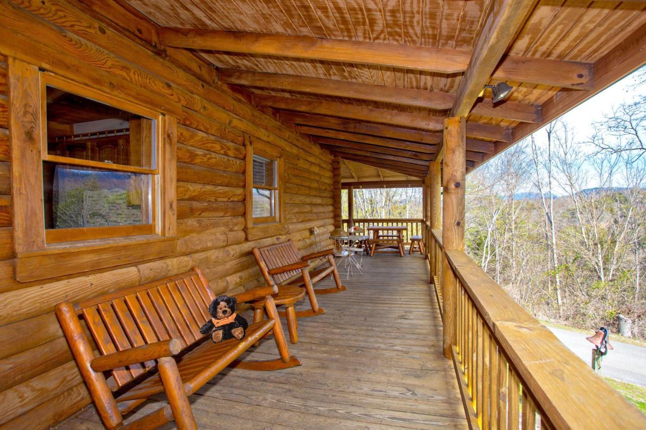 Smoky Bear Lodge With Guest House, Hot Tub, 1089 Free Tickets Each Paid Day, Dollywood And More Севьервилл Экстерьер фото
